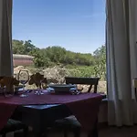 Country Mandra Edera Hotel
