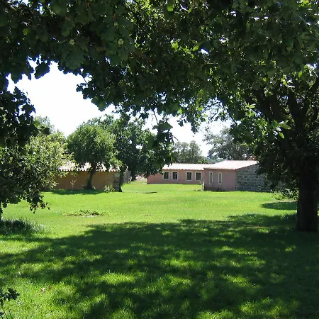 Country Mandra Edera Hotel